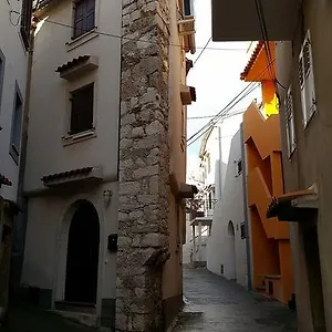 Old Town Apartman Baška